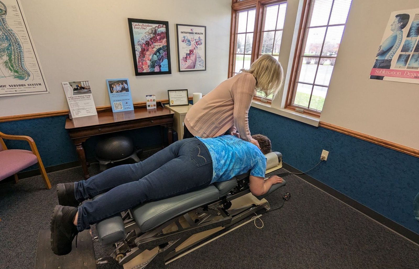 Chiropractic adjustment room at Schubbe Resch in Appleton